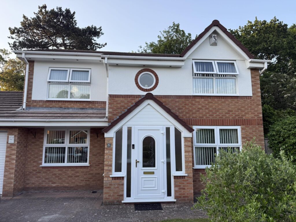 Silicone Texture Spray Render North Wales